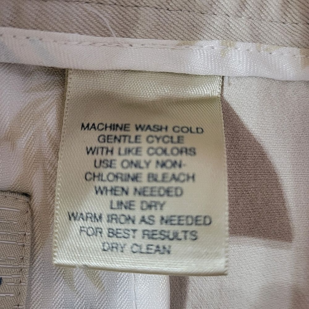 Tommy Bahama Men's Silk Cotton Light Tan Island Shores Shorts - Picture 8 of 11